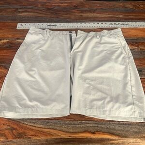 Men’s Adidas Golf Shorts 42